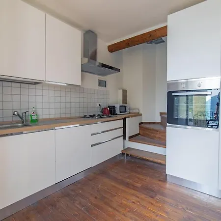Elegante Casale Con Vista Lago Vicino A Cernobbio